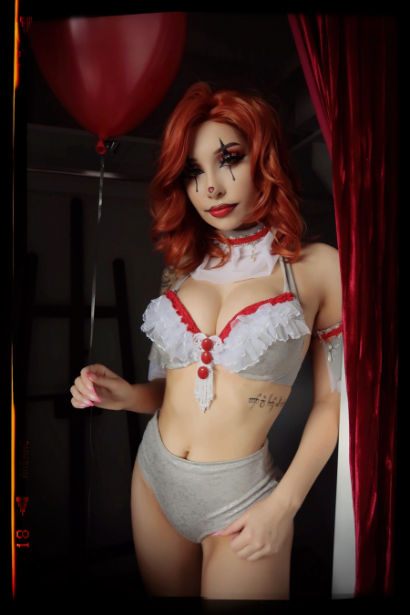 Pennywise cosplay