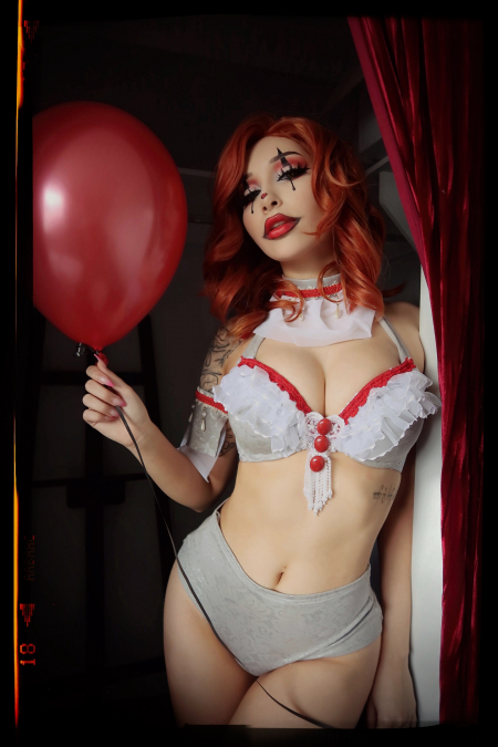 Pennywise cosplay